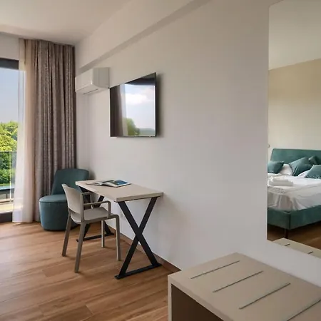 Βίλα Modern Blanka With Pool And Grill In Tinjan *