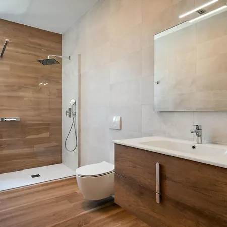 Villa Modern Blanka With Pool And Grill In Tinjan